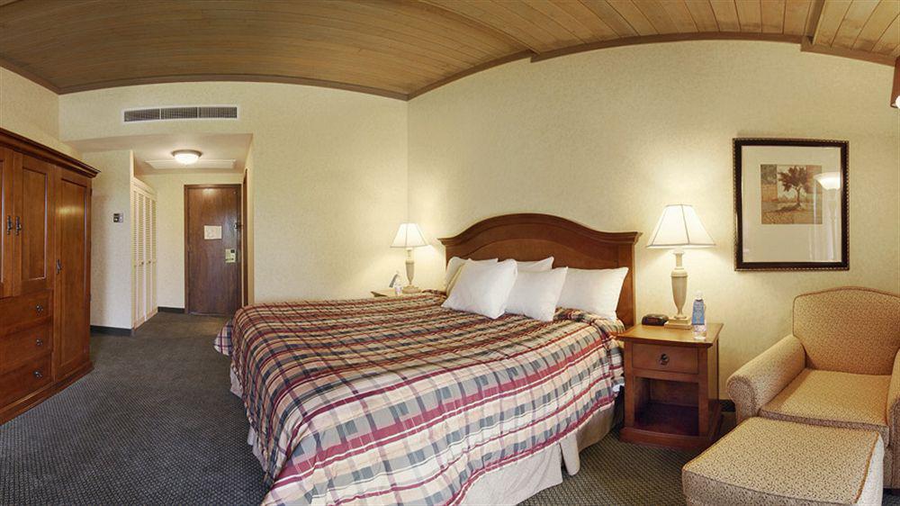 Hotel On The River, An Ihg 3*