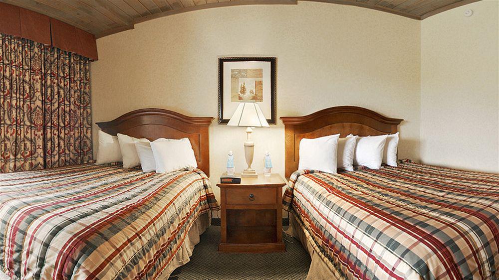 On The River, An Ihg 3* Richland
